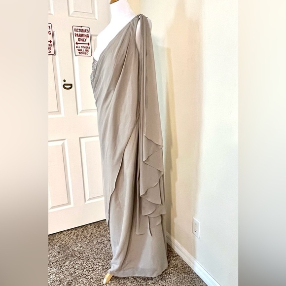 NWT JJ’s HOUSE Plus 24W Silver sequins draped gown sari bridemaids maxi dress - Picture 5 of 9